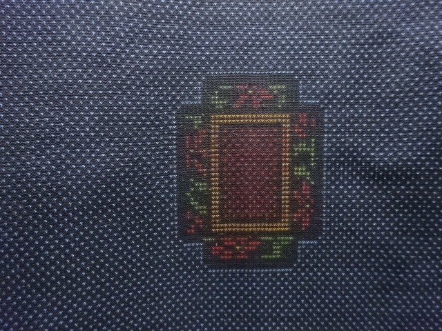 アンティーク　抽象模様織り出し本場泥大島紬着物(7マルキ)